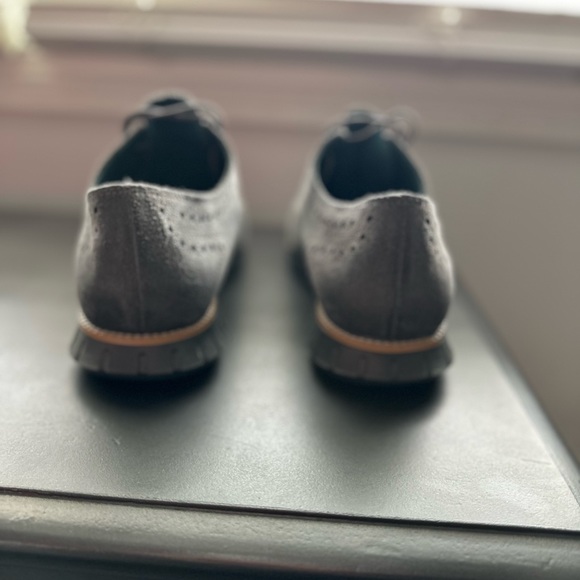 Men’s Cole Haan’s Size 10 1/2 Grey with tan accent - Picture 7 of 8
